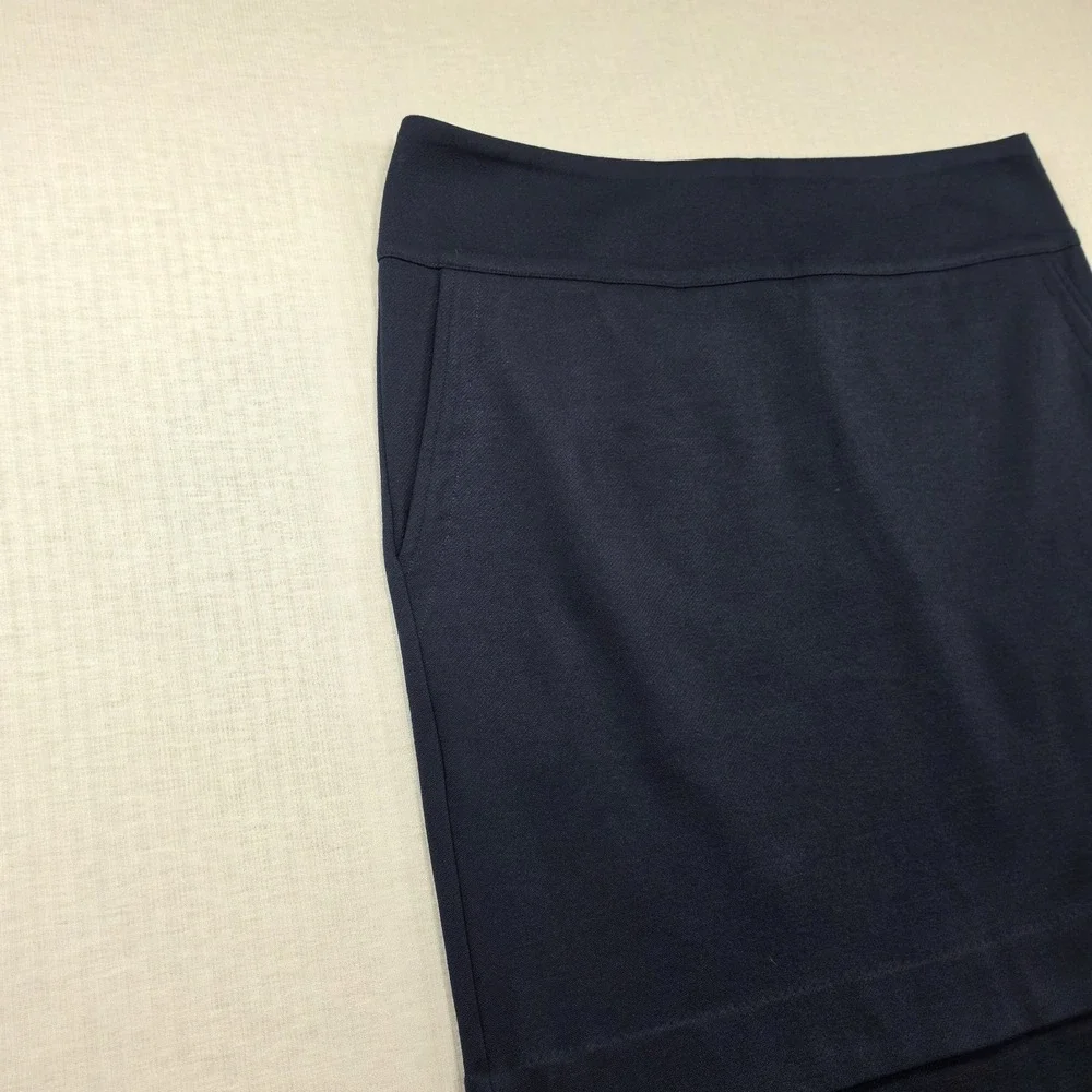 Cabi Women's Black Stretch Straight Pencil Skirt - 8 - Picture 4 of 13